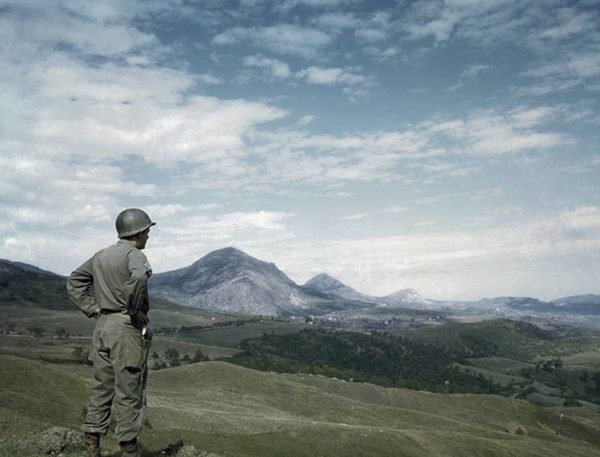 Soldato statunitense dopo lo sfondamento della Linea Gotica sull'Appennino tosco-emiliano nel 1945 - Museo dei Monti della Riva