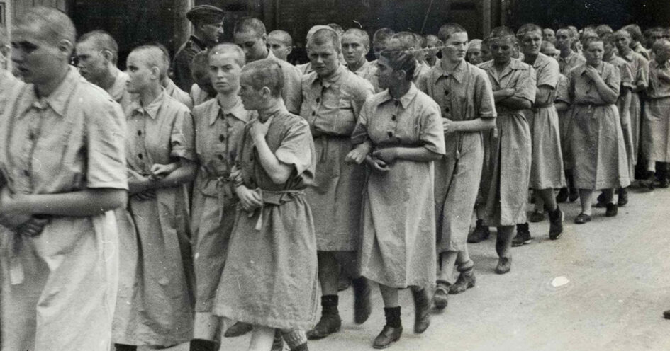 Donne prigioniere nel campo di Birkenau - Da San Cesario ad Auschwitz