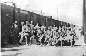 Prigionieri italiani. Foto via Wikimedia Commons