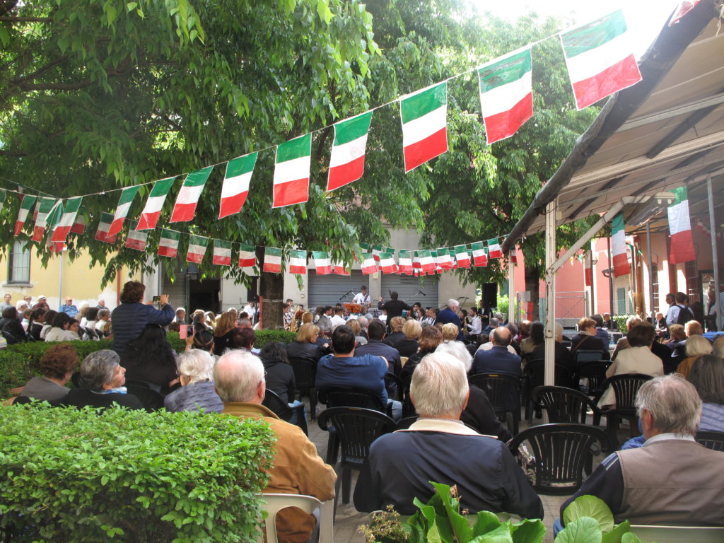 Radici di futuro pubblico centro sociale Cassanelli