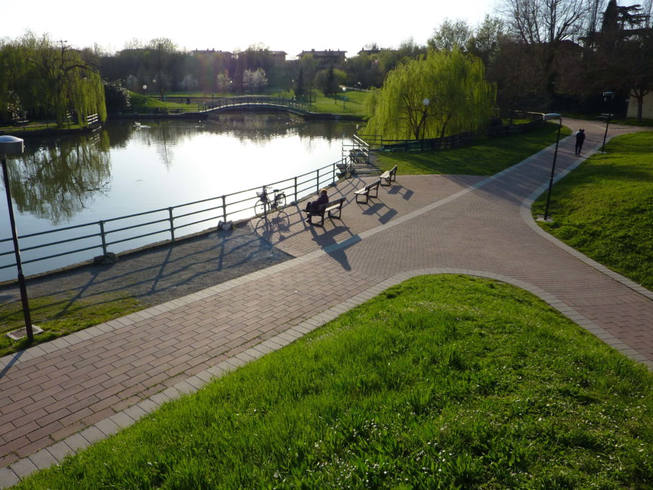 Tra le fabbriche e i parchi. I laghetti al parco Rio Gamberi