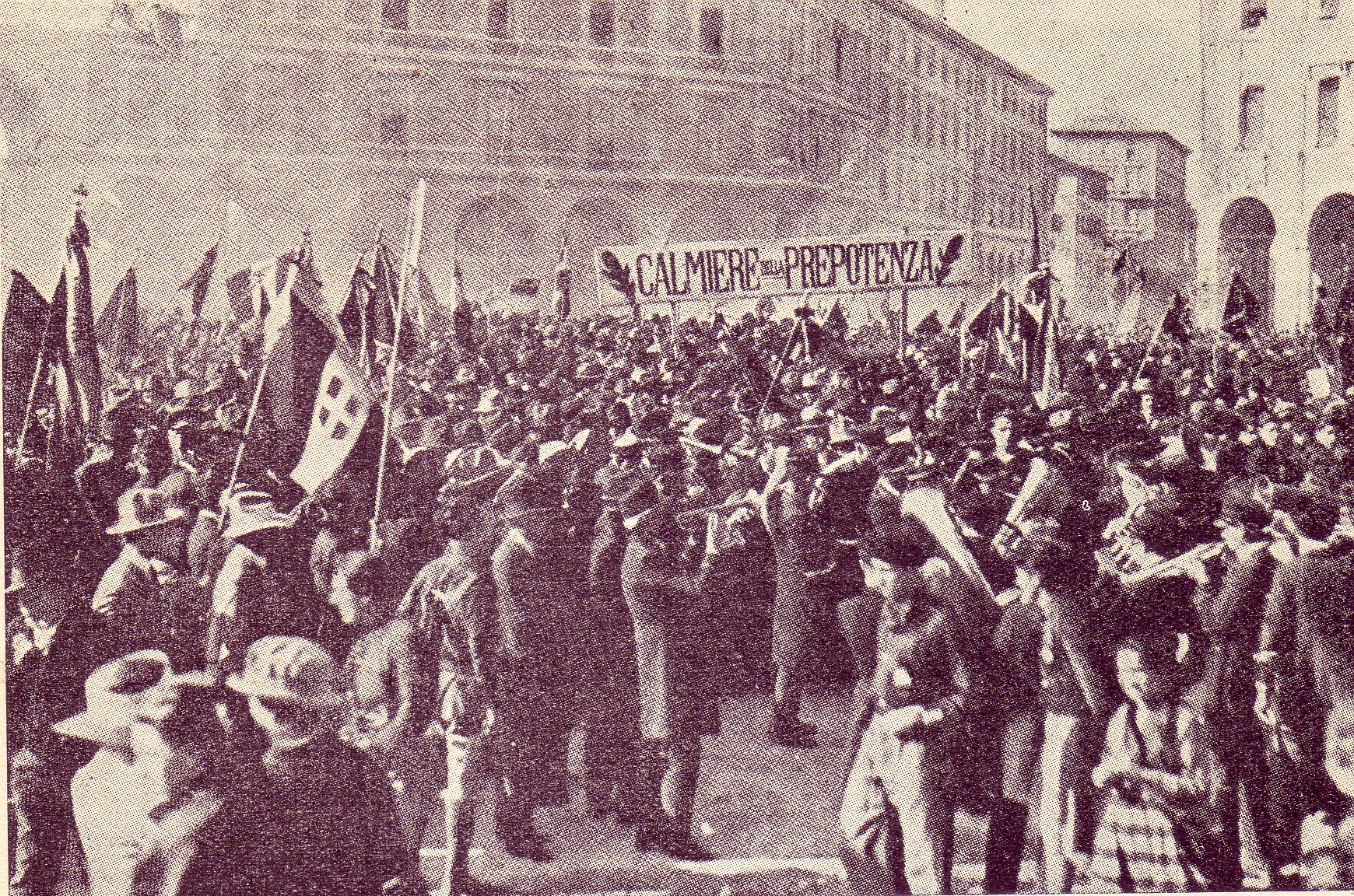 Fine della Prima guerra mondiale. Manifestazione dei Fasci di combattimento a Bologna nel 1921. Foto via Wikimedia Commons