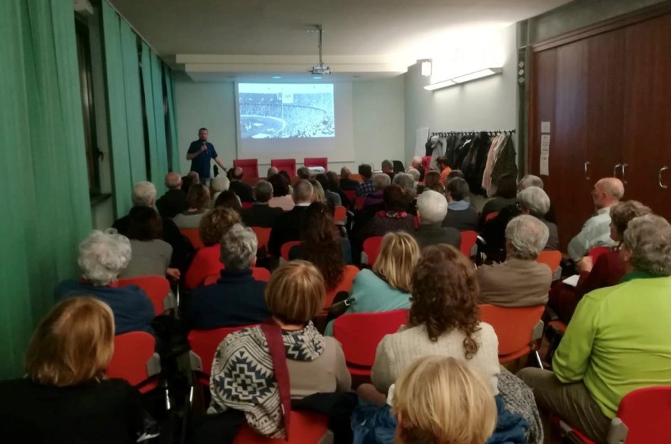 Una lezione del corso Le radici storiche del presente nel Quartiere Centro storico