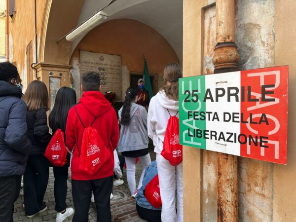 Una tappa del trekking storico sulla Resistenza a San Cesario sul Panaro del 23 aprile 2022.