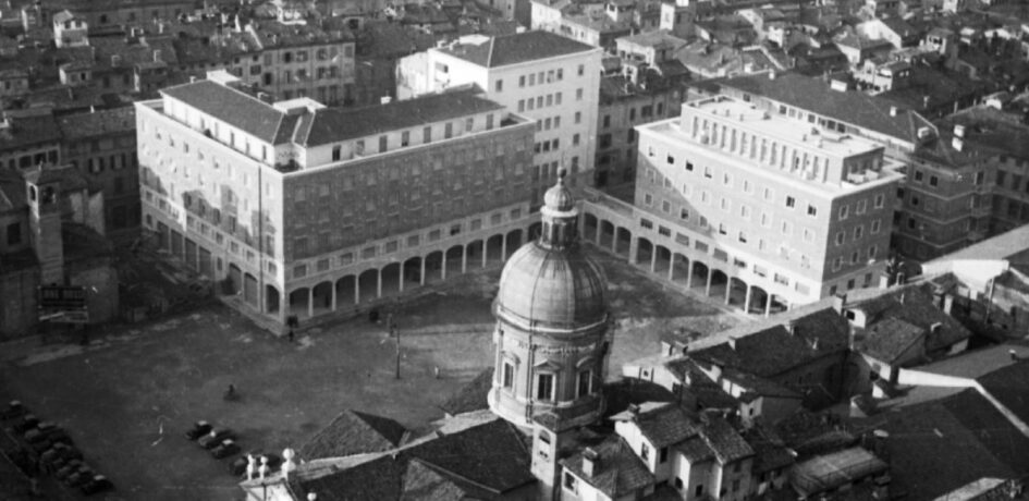 Piazza Matteotti a Modena